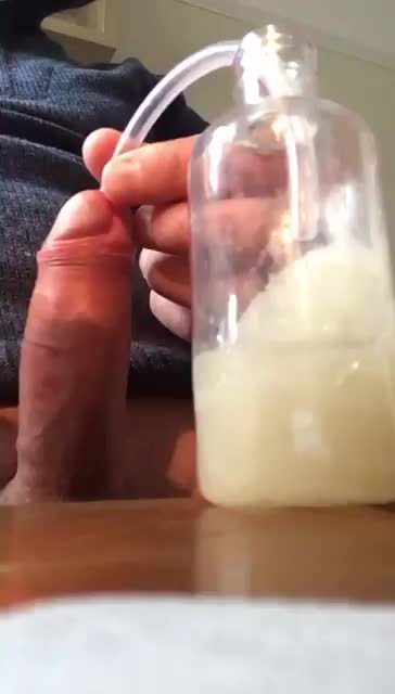 Video by Smitty with the username @Resol702,  July 25, 2021 at 4:42 PM. The post is about the topic Cumming Cock and the text says '179494578639'