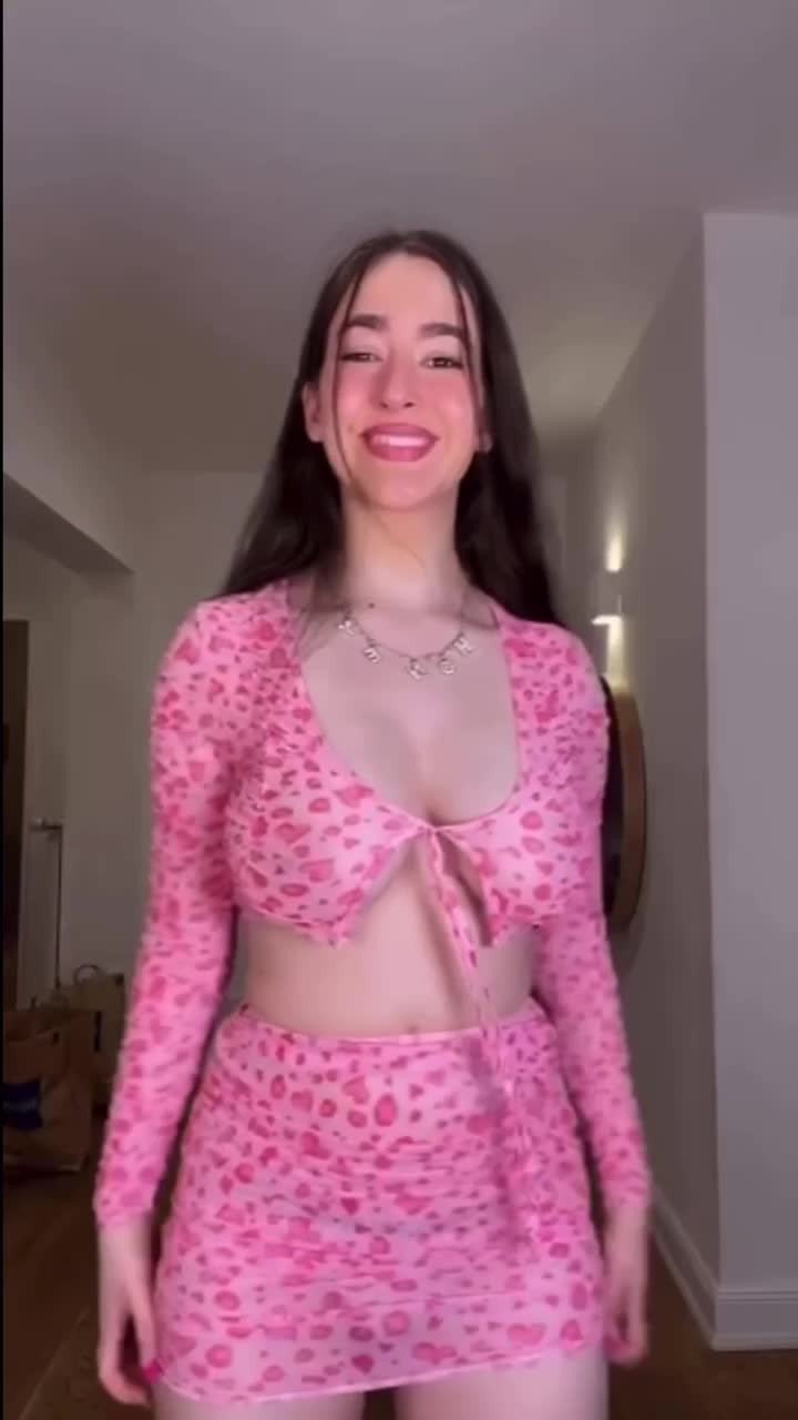 Video by Elite babe with the username @Elitebabe,  June 10, 2021 at 3:29 PM. The post is about the topic Teen and the text says 'too excited huh. @elitebabe'