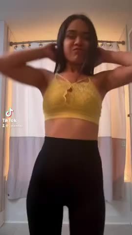 Video by Elite babe with the username @Elitebabe,  August 23, 2021 at 3:34 PM. The post is about the topic Teen