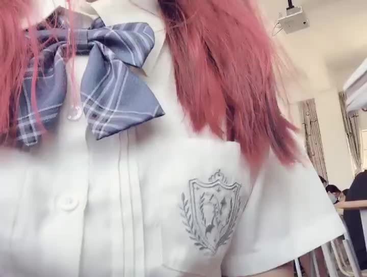 Teen showing her pussy at school