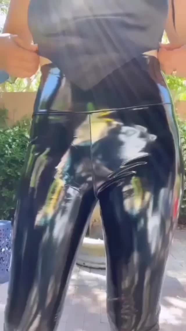 Video by fetishmanvenice with the username @fetishman,  June 3, 2021 at 3:25 PM. The post is about the topic SHINY LEGGINGS ✨ and the text says '#shinyleggings #fetish #feet #feets #fetishblogger #footfetish #fetishism #fetishbloggers #leggings #nylonfetish #nylon #pantyhose #tights #lurex #vinylleggings #leather #leatherleggings #pvcleggings #feticismo #shiny #shinypantyhose #shinypants..'
