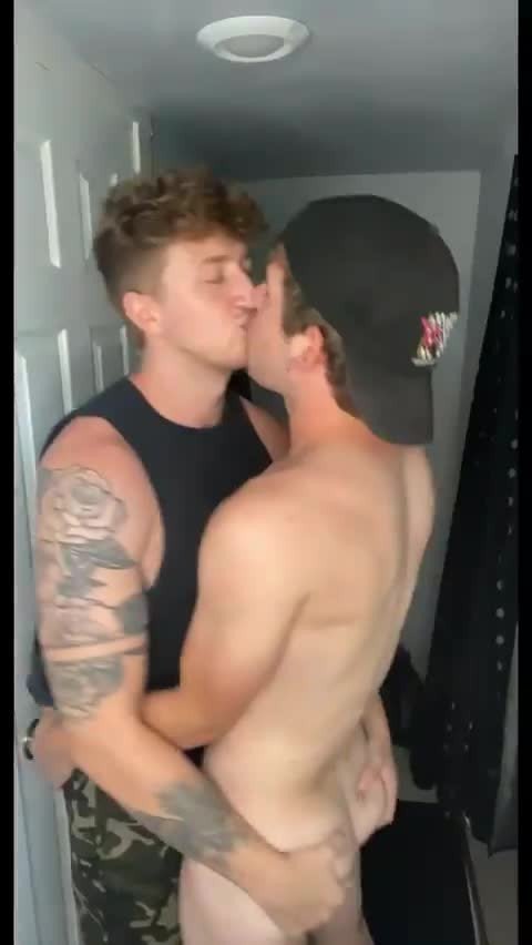 Video by Ultragay with the username @Ultragay,  July 12, 2021 at 12:30 PM. The post is about the topic Gay