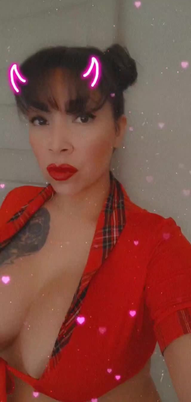 Video post by Evavicious