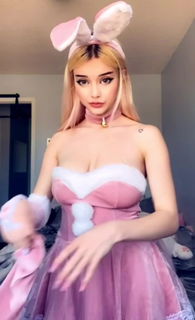 Video by KingMadara2021 with the username @KINGMadara,  May 29, 2021 at 2:45 AM. The post is about the topic OMGisBeautiful and the text says '#tiktok #teen #blonde #beautiful #assshow'