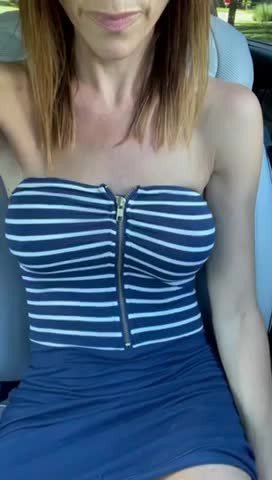 Video by Bobspen15 with the username @Bobspen15,  June 24, 2021 at 8:30 PM. The post is about the topic MILF and the text says '44yr old milf wants you'