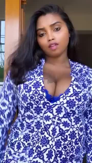 Video post by Myra Narangi