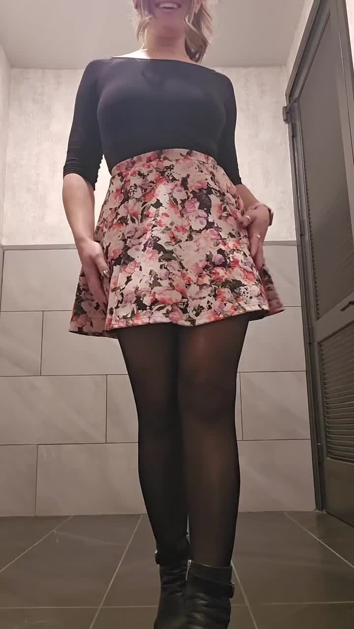Video post by SexyaF