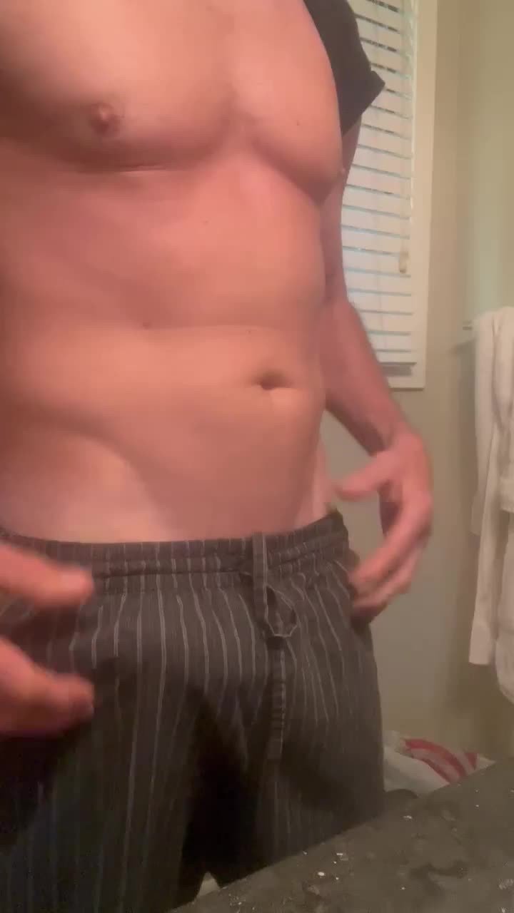 Shared Video by DillonandDella with the username @DillonandDella, who is a verified user,  February 12, 2023 at 6:16 AM. The post is about the topic Jerking off
