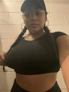 Video by Hottestbustybabes with the username @Hottestbustybabes,  September 5, 2021 at 1:43 AM. The post is about the topic Amateurs and the text says 'Chubby Latina'