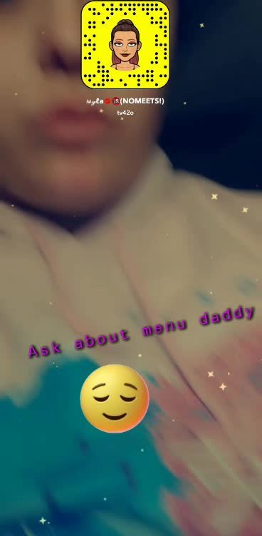 Video by ×myļą× with the username @Thiccsexkitten,  September 20, 2021 at 11:09 PM and the text says 'cum play & ill shake this juicy ass🍑💦'