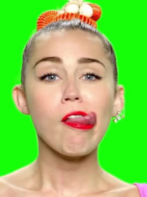Video by BeautyLovers with the username @BeautyLovers,  September 5, 2021 at 4:00 AM. The post is about the topic Celebs and the text says 'Miley Cyrus #iaminlove'