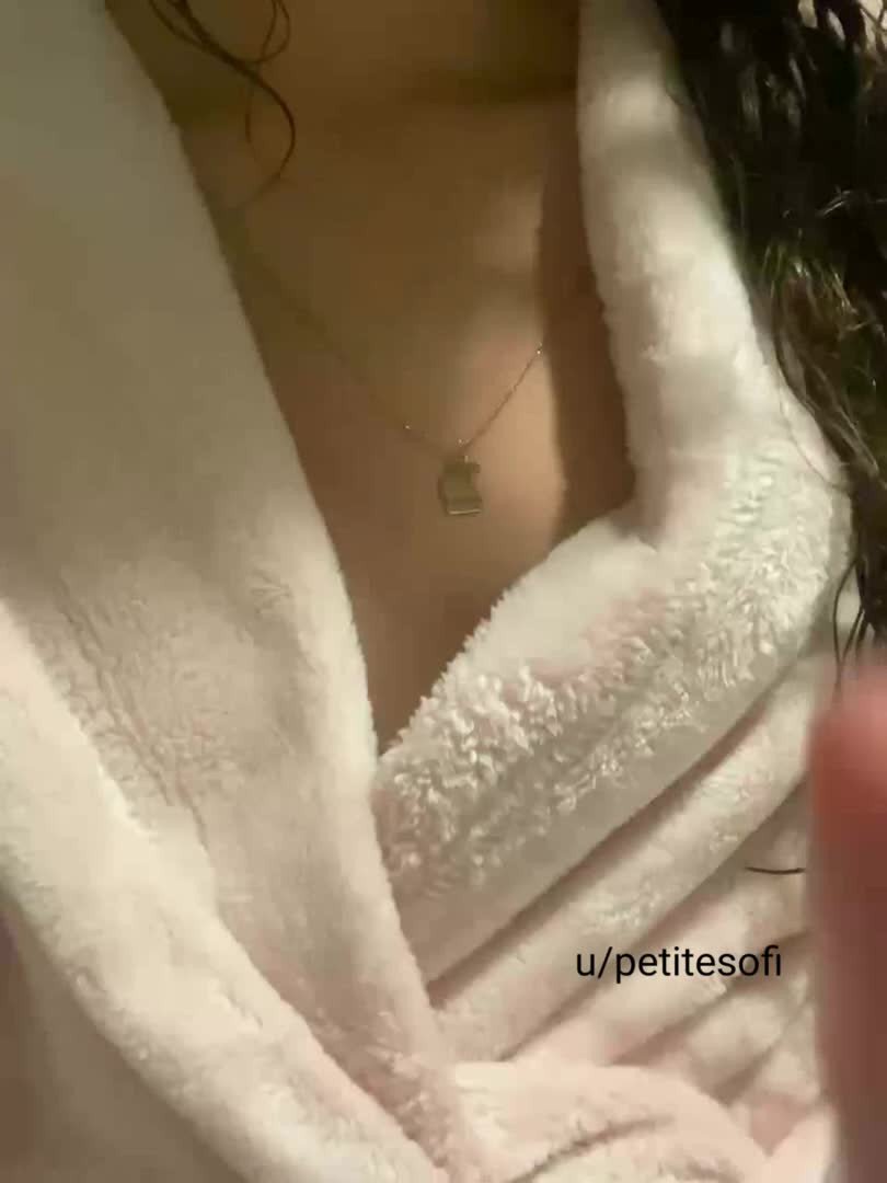 Video by polkj10 with the username @polkj10,  October 6, 2022 at 11:07 AM. The post is about the topic Beauties in bathrobes and towels