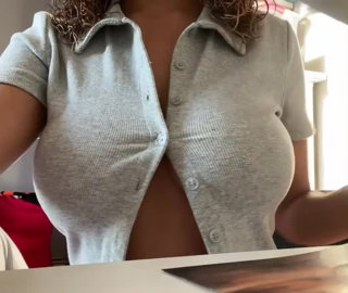 Video by Nevaehxoxo with the username @Nevaehxoxo,  February 8, 2023 at 2:20 PM. The post is about the topic Boobs, Only Boobs