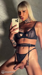 Shared Video by MaturoPerverso with the username @maturoperverso,  March 30, 2024 at 3:46 PM. The post is about the topic RC's Mirror Selfies and the text says '#MirrorSelfie #Posh #TGirl #Selfie'