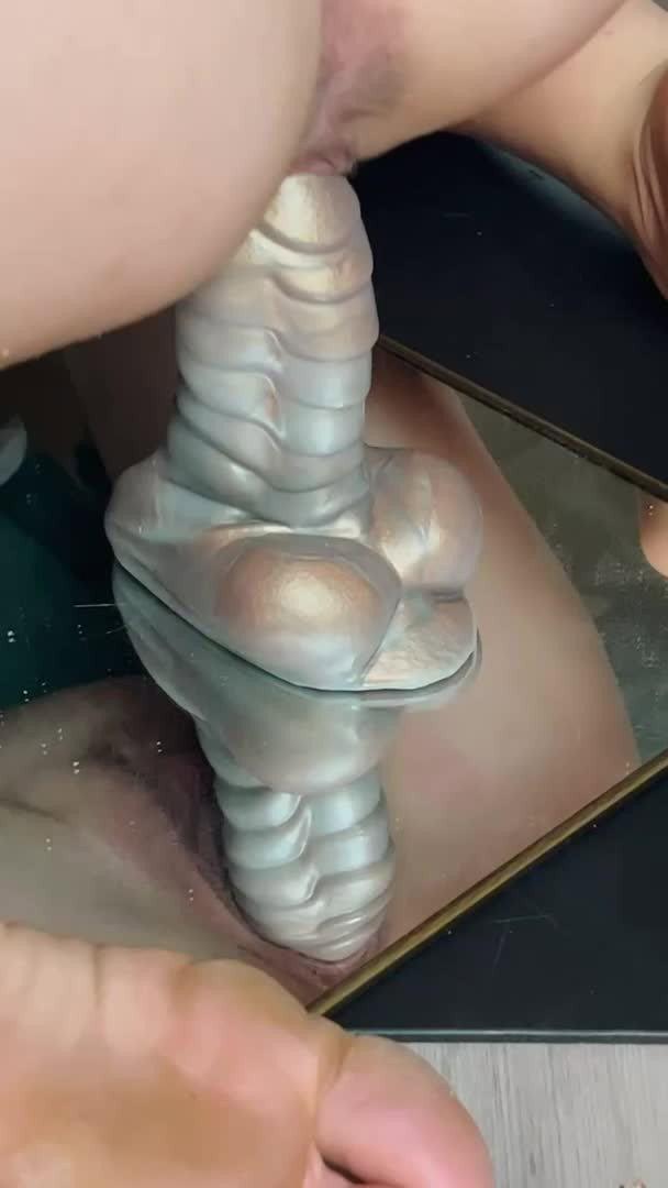 Watch the Video by Schnullixxl with the username @Schnullixxl, posted on April 6, 2023. The post is about the topic Dildo riding.