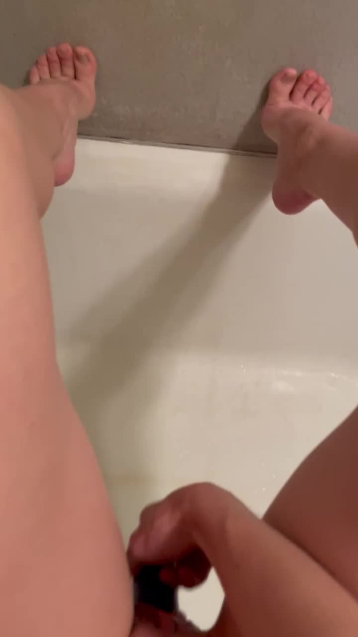 Video by Betsy3.0 with the username @Betsy3.0, who is a verified user,  December 10, 2022 at 2:48 PM. The post is about the topic Squirt and the text says 'getting so wet for a big cock💕
#betsy3.0'
