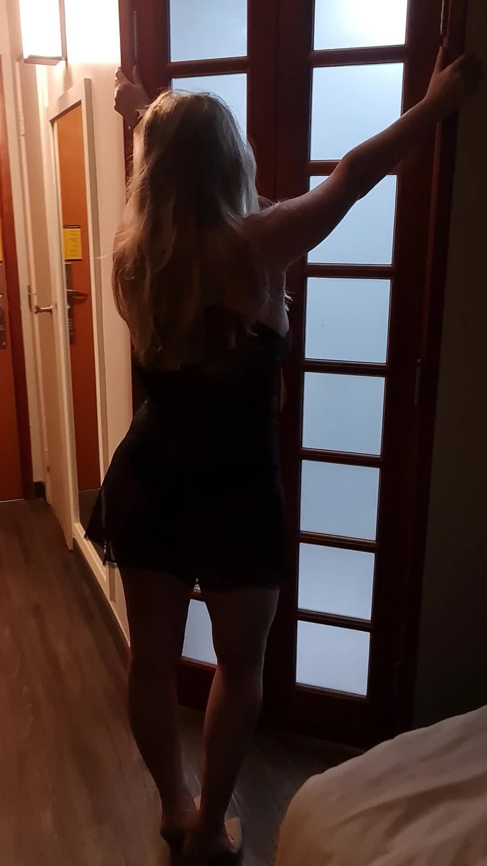 Shared Video by JosyAnneWife with the username @JosyAnneWife, who is a star user,  February 27, 2024 at 10:49 AM. The post is about the topic Amateur and the text says 'Celebrating 1 year of this post. I remember that I felt very sexy, I was very horny. Did it look sexy? 😊'