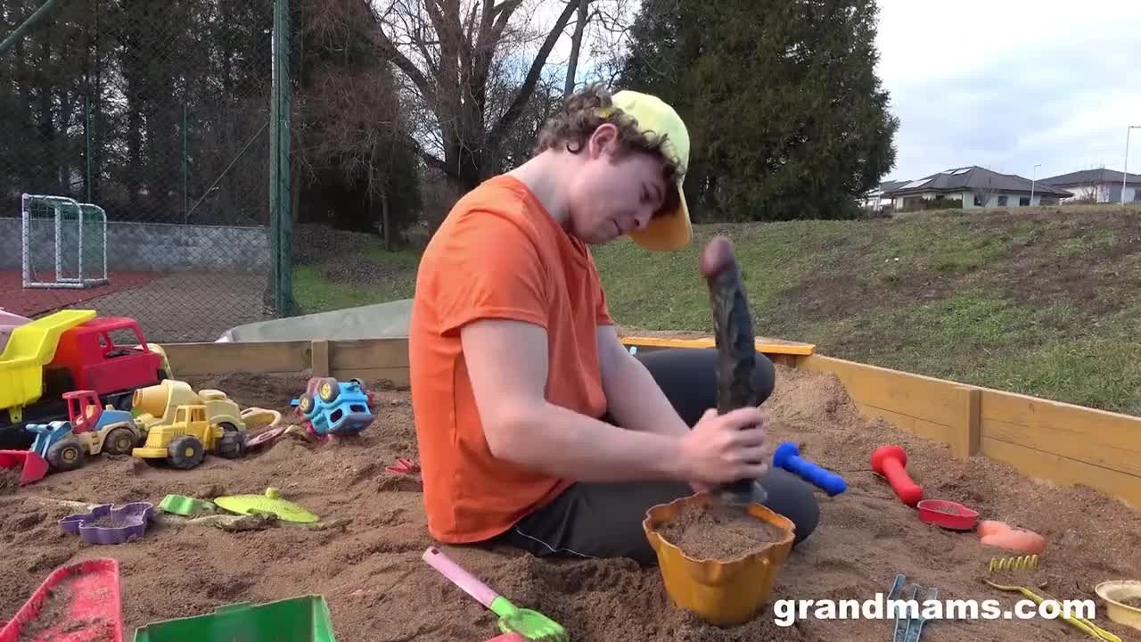 Video post by Grandmams