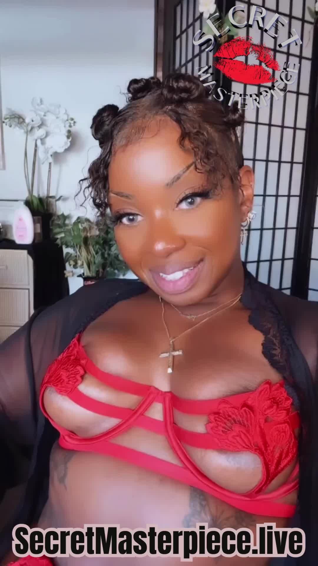 Video by hotfoxmedia1 with the username @hotfoxmedia1, who is a brand user,  April 24, 2024 at 1:07 PM and the text says 'See much more sexy content from "SecretMasterpiece" by clicking this link: https://secretmasterpiece.live/'