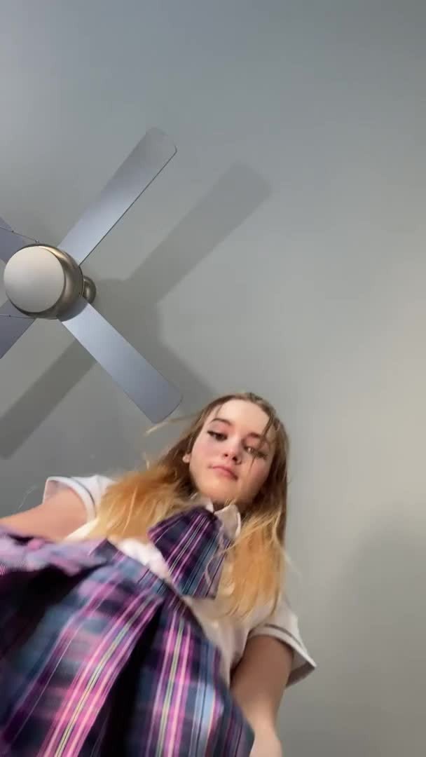 Shared Video by HotandHotterwomen with the username @HotandHotterwomen,  May 10, 2024 at 7:45 AM. The post is about the topic Upskirt hairless pussy