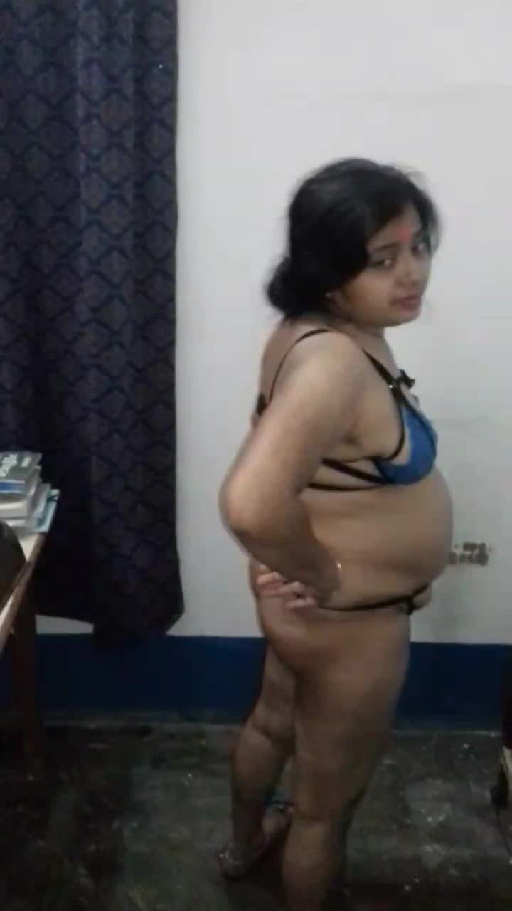 Video by Preeti4fun with the username @Preeti4fun, who is a verified user,  December 10, 2023 at 1:09 PM. The post is about the topic Sexy Lingerie and the text says '#preeti #sexy #bhabhi #bikini 
Like, comment and share'