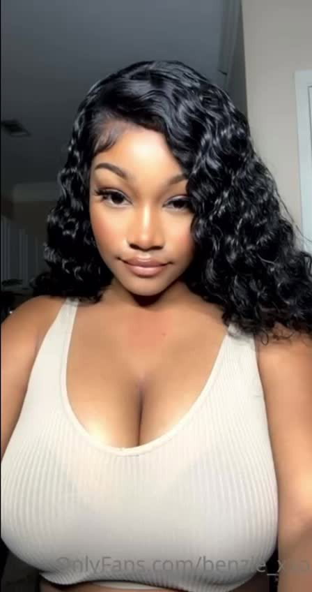 Video by Pornplug with the username @Pornplug, who is a verified user,  February 17, 2024 at 9:53 PM. The post is about the topic Black Beauties