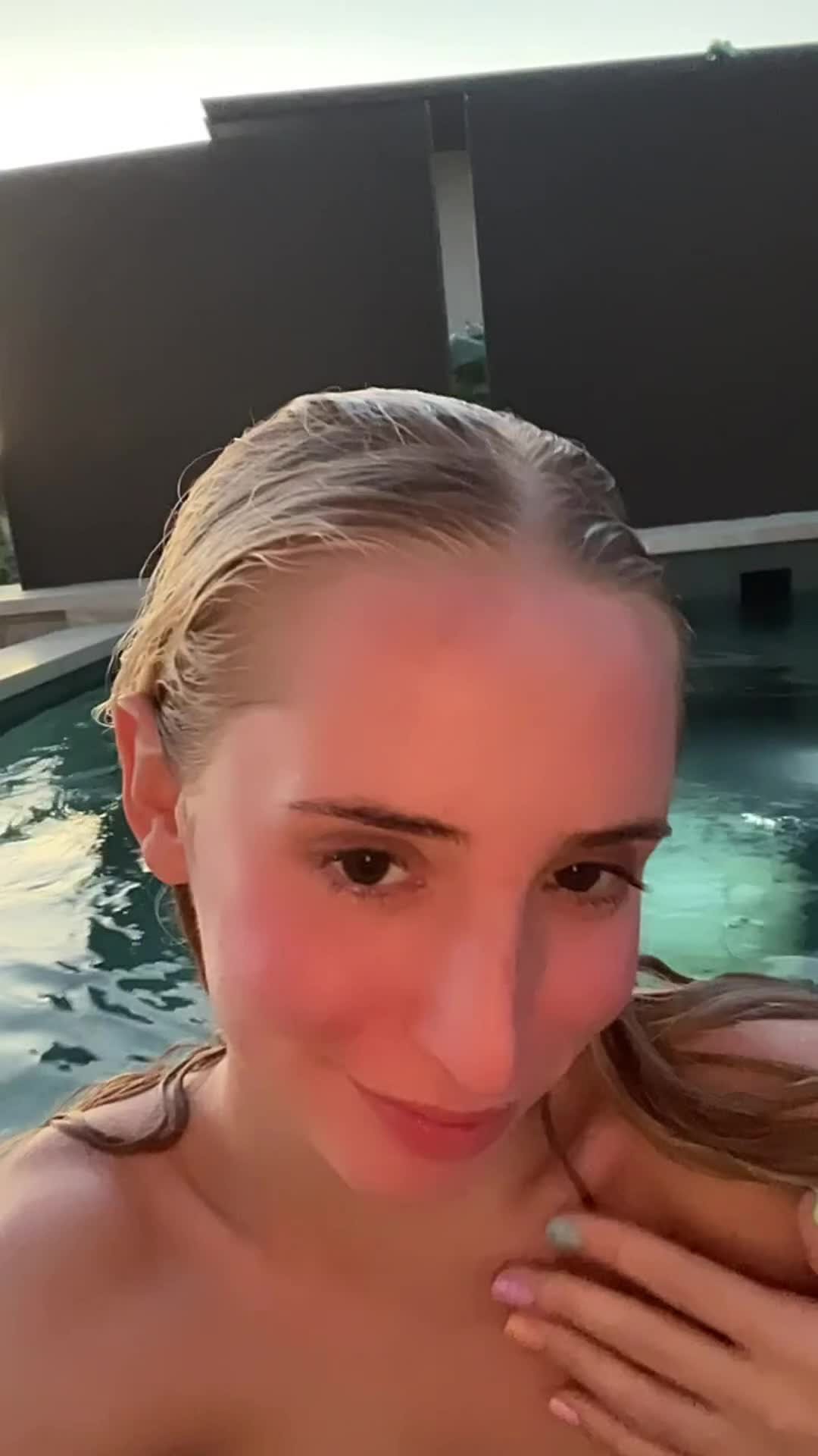 Video post by NaughtySarah