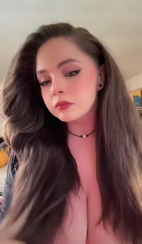 Video post by WhoreApril