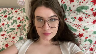 Video by Mary5 with the username @Mary5,  April 13, 2024 at 11:15 AM. The post is about the topic ｌlike beautiful and cute girls