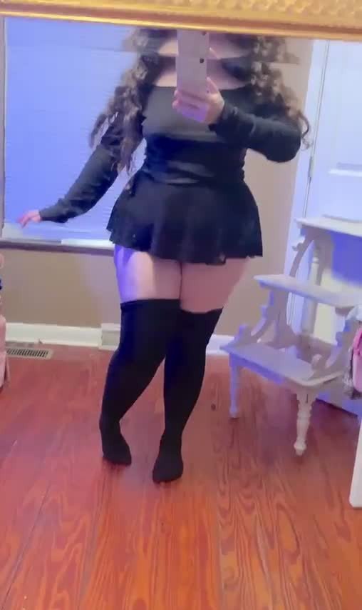 Video by Sex.Kimberly8 with the username @Sex.Kimberly8,  May 16, 2024 at 4:00 PM. The post is about the topic Curvy