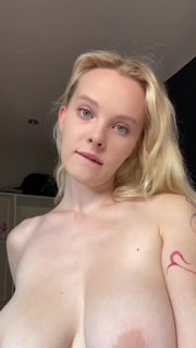 Video by Sexy.Sarah0 with the username @Sexy.Sarah0,  June 29, 2024 at 5:24 PM. The post is about the topic Busty Chicks