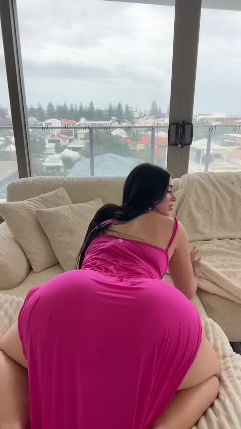 Video by Lucian69 with the username @Lucian69, who is a verified user,  April 8, 2024 at 12:21 PM. The post is about the topic Curvy Curves