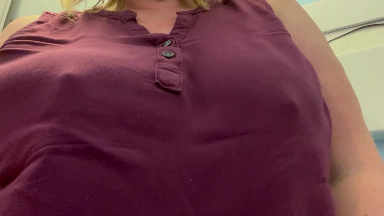 Video by OnTheDownLow with the username @OnTheDownLow, who is a verified user,  August 21, 2023 at 6:03 PM. The post is about the topic MILF and the text says 'I was so horny on my flight today!'