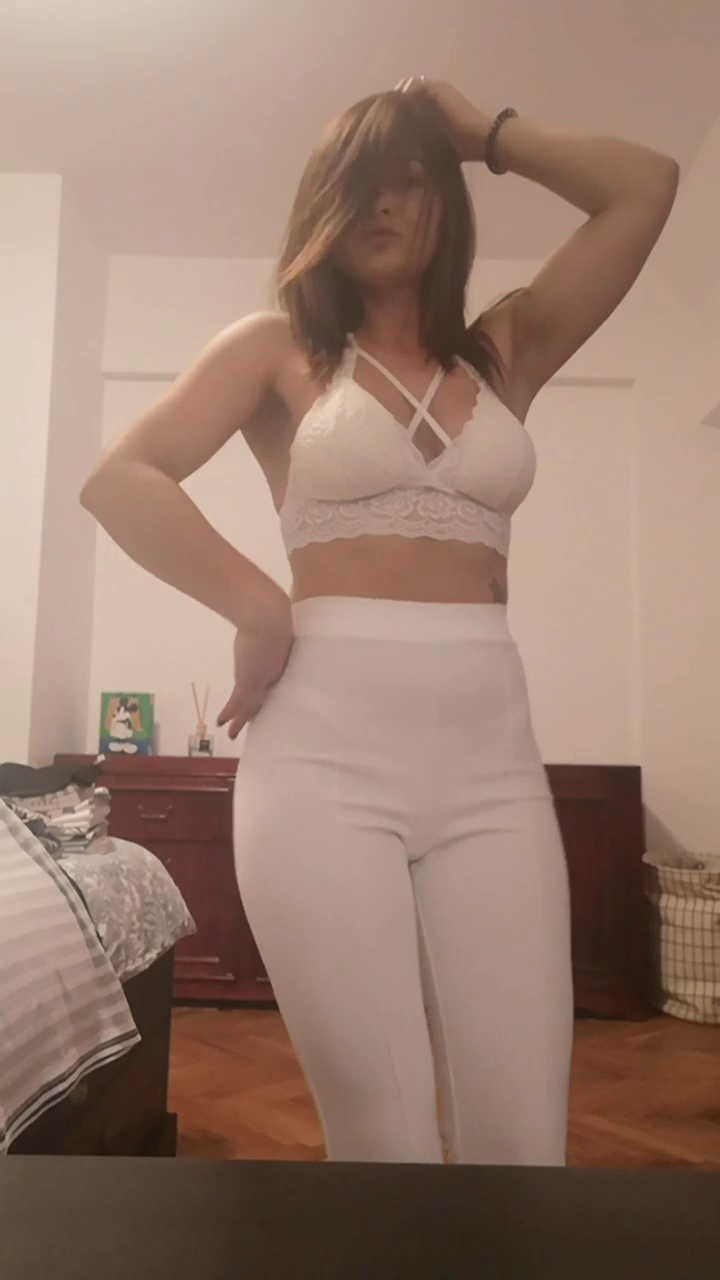 Video by Gia Chains with the username @GiaChains, who is a star user,  September 4, 2019 at 5:20 PM. The post is about the topic Videos and the text says 'Who wants to see a gypsy dance. Original Romania style😁😁🤣🤣🤣💋💋💋💋🤪🤪'