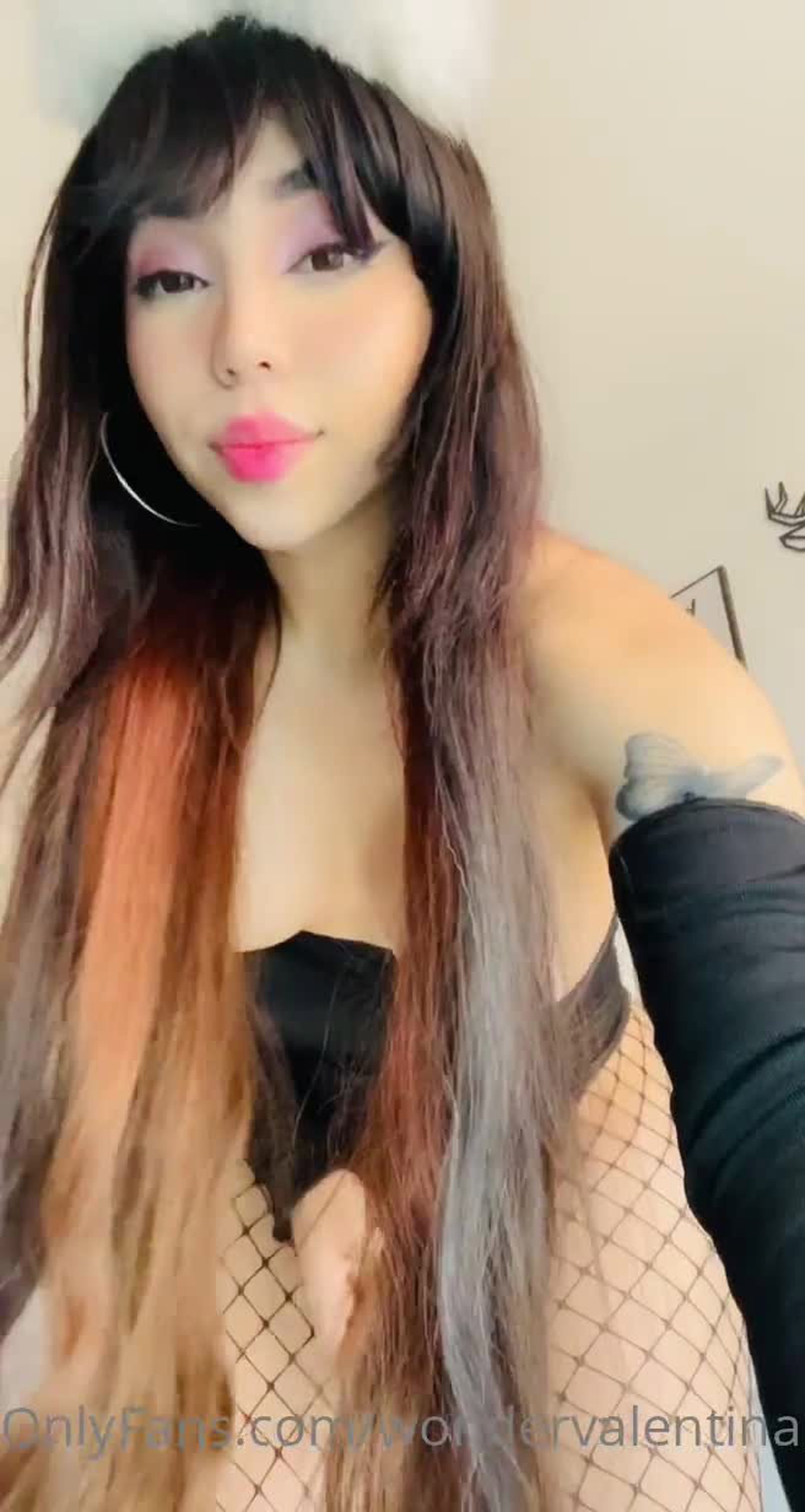 Shared Video by ShemaleCockLover with the username @ShemaleCockLover, who is a verified user,  April 19, 2024 at 8:17 PM. The post is about the topic Shemales Cumming