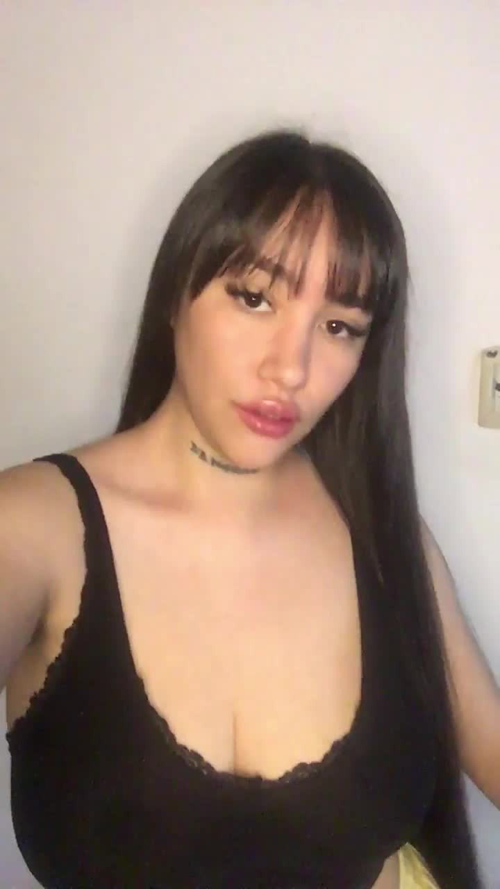 Video by AllChicksNoDicks with the username @AllChicksNoDicks, who is a verified user,  May 24, 2024 at 9:40 PM and the text says '#nsfw #aa #busty #curvy #sky_catalina 

u/sky_catalina'