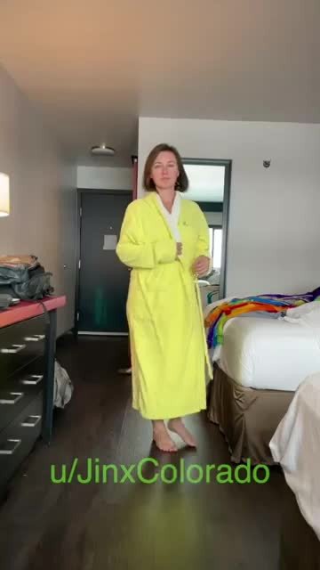 Video post by AllChicksNoDicks