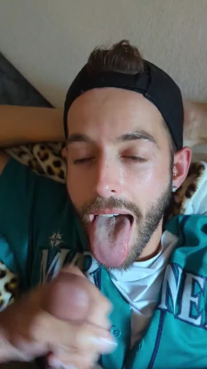 Shared Video by orange22 with the username @orange22, who is a verified user,  May 3, 2024 at 10:01 AM. The post is about the topic Gay Cum Facials