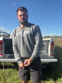 Shared Video by dademurphy4865 with the username @dademurphy4865, who is a verified user,  August 25, 2024 at 8:18 PM. The post is about the topic GayExTumblr and the text says '#men #kerle #scruff #beards #redneck'