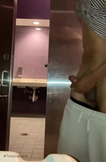 Shared Video by dademurphy4865 with the username @dademurphy4865, who is a verified user,  June 9, 2024 at 11:37 PM and the text says 'cum on me babe'