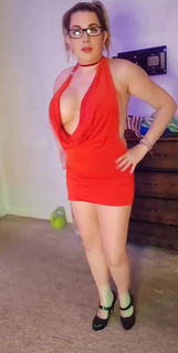 Shared Video by Hotnursefla with the username @Hotnursefla, who is a star user,  July 13, 2024 at 7:57 PM. The post is about the topic SexyFemales and the text says 'sexy milf in red'