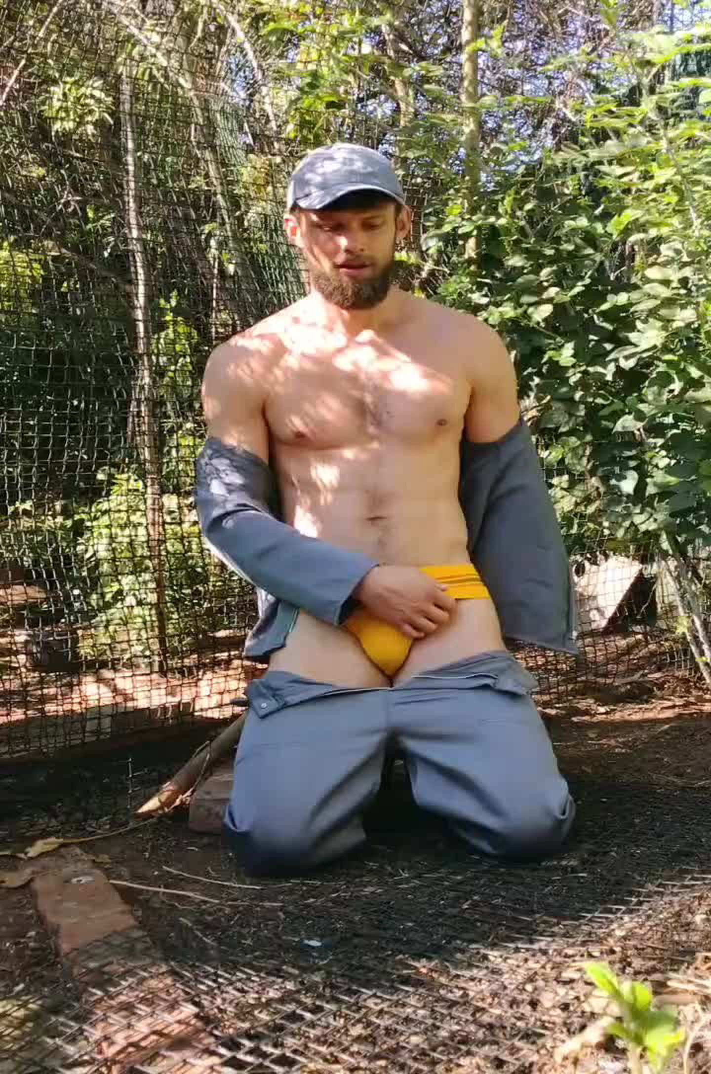 Shared Video by PissGuy with the username @Gaypissing, who is a verified user,  September 1, 2023 at 3:40 PM