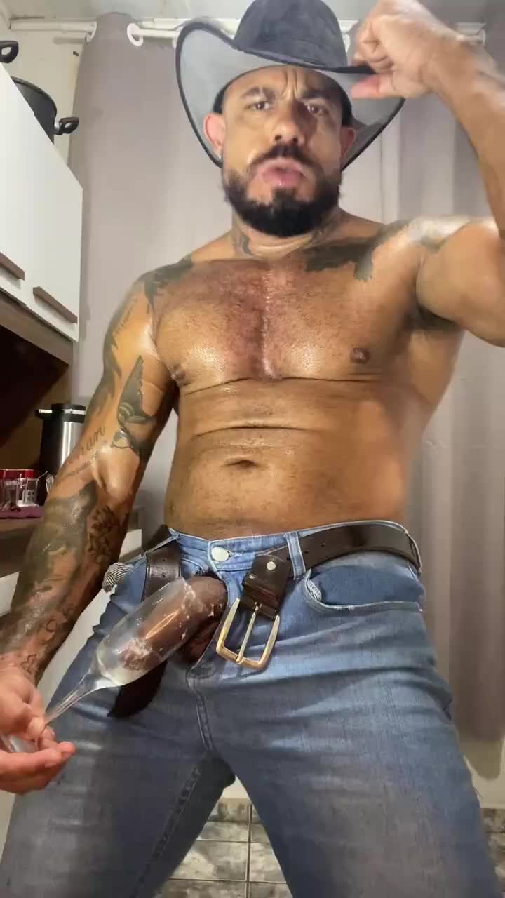 Video post by DirtyDaddyFunStuff