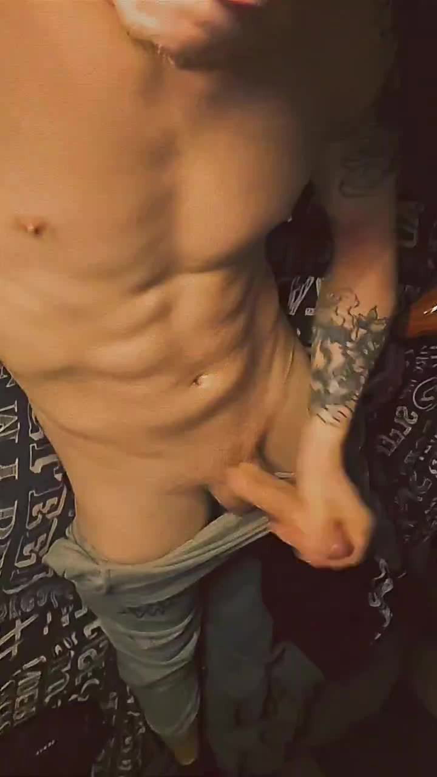 Shared Video by AussieHardinboy32 with the username @Hardinboy67, who is a verified user,  April 5, 2024 at 3:42 PM. The post is about the topic Foreskin Twinks