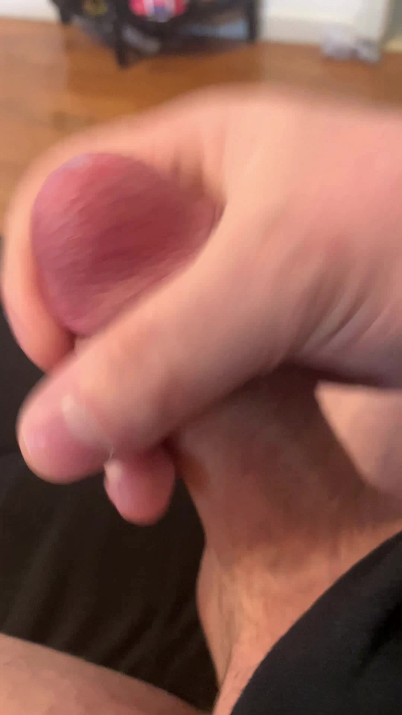 Video by Bending20 with the username @Bending20, who is a verified user,  May 11, 2024 at 9:14 PM. The post is about the topic Cumshot and the text says '💦💦💦'