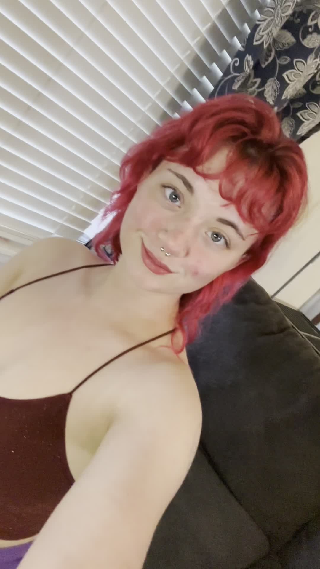 Video by Abby with the username @redheadabby, who is a star user,  May 6, 2024 at 9:20 AM and the text says 'how about you follow me on onlyfans?
https://onlyfans.com/redheadabby/c24'
