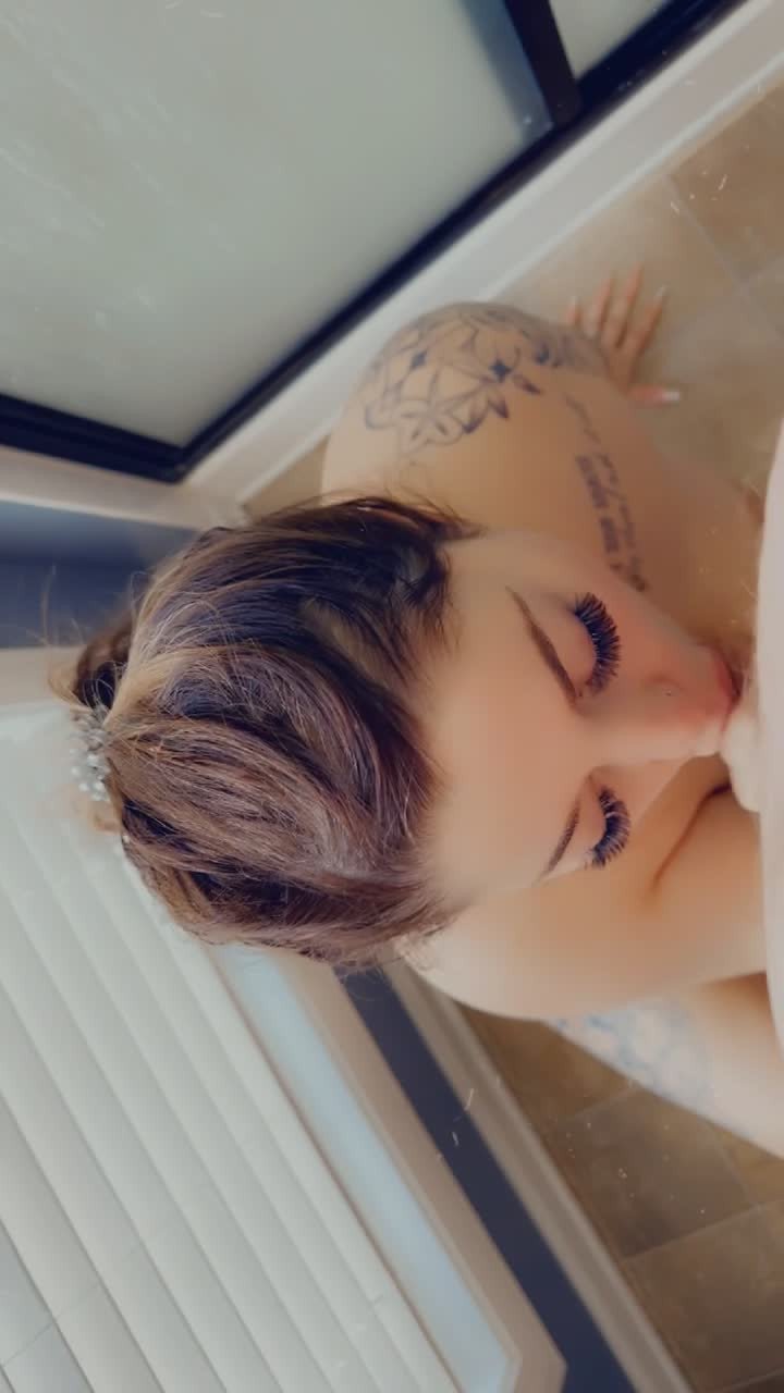 Shared Video by BendMeOver with the username @tbrewer2011, who is a verified user,  April 14, 2024 at 10:55 AM. The post is about the topic Blowjobz and the text says 'good girl 😈'