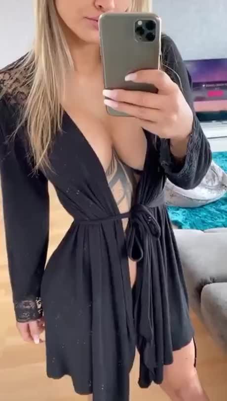 Shared Video by Darthmaeder with the username @Darthmaeder, who is a verified user,  May 20, 2024 at 3:03 AM and the text says 'her body and tattoos are amazing'