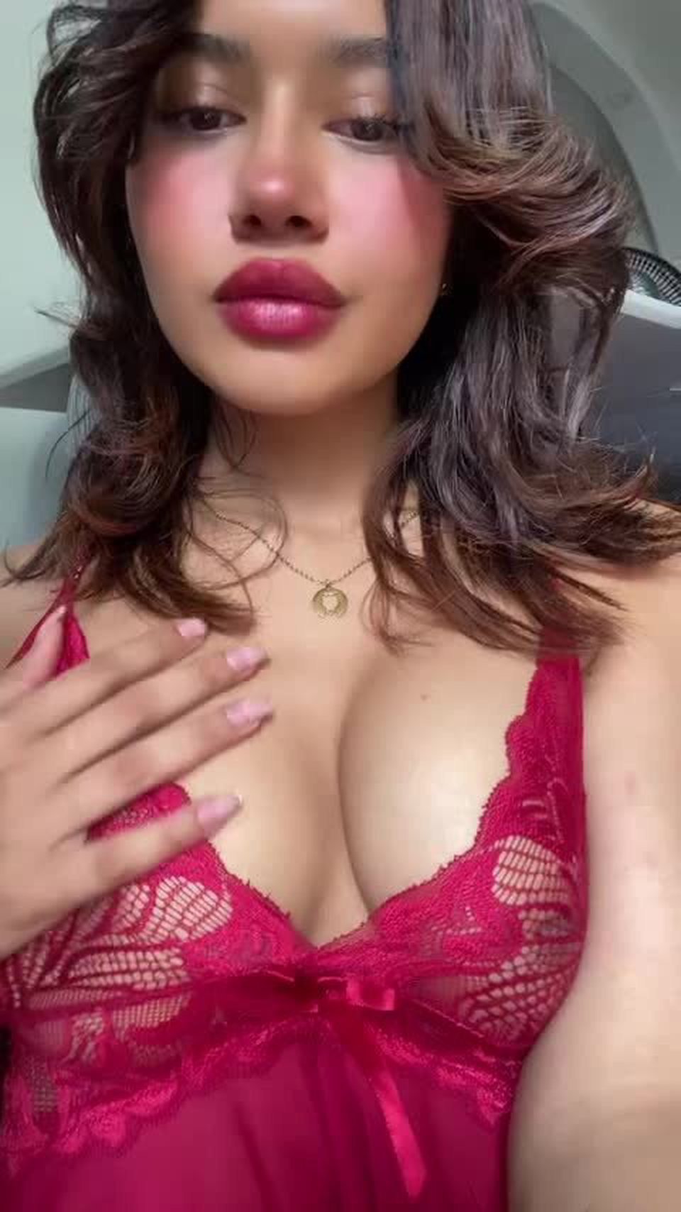 Video by sexxxbeatzzz with the username @sexxxbeatzzz, who is a verified user,  April 8, 2024 at 4:23 PM. The post is about the topic Teen