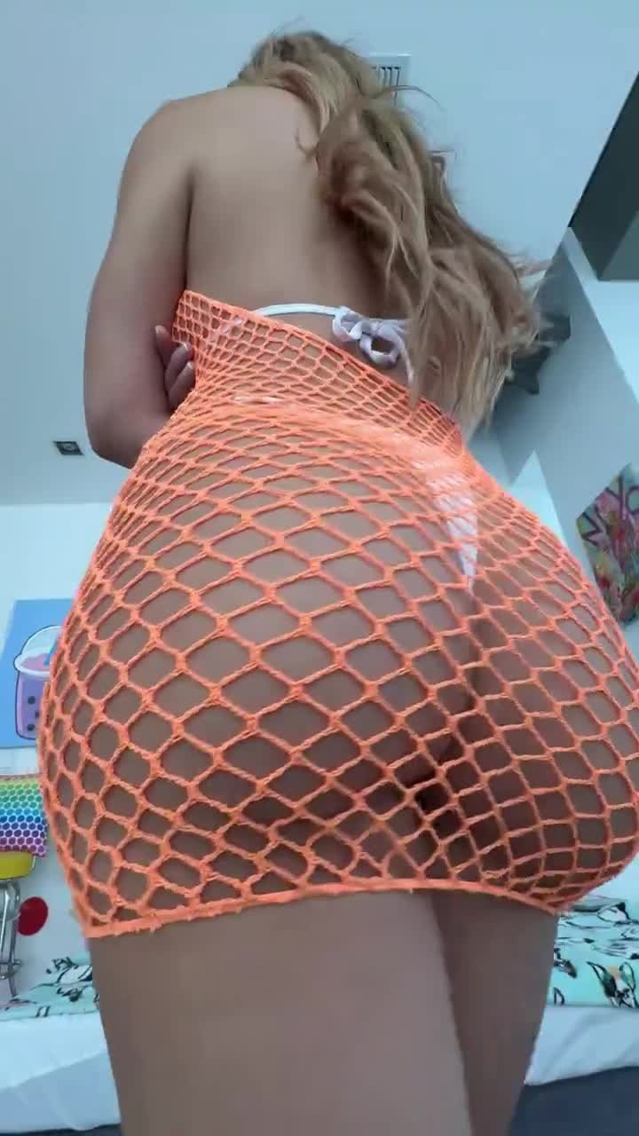 Video by sexxxbeatzzz with the username @sexxxbeatzzz, who is a verified user,  May 22, 2024 at 12:43 PM. The post is about the topic Ass